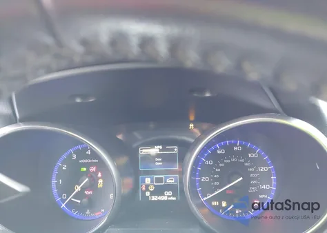 2018 Subaru Outback 2.5I Premium из США, поврежденный, VIN 4S4BSACC9J3282164